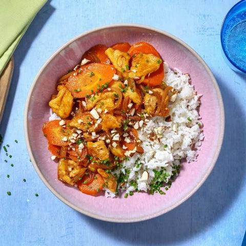 Pollo alle mandorle con riso basmati & carote al prezzemolo
